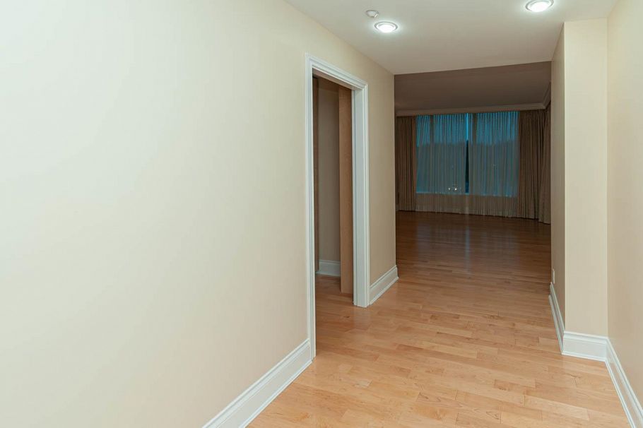 302 1777 Bayshore Drive Vancouver, BC - 21