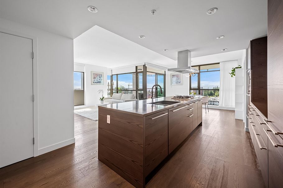 1701 5782 Berton Avenue Vancouver, BC - 4