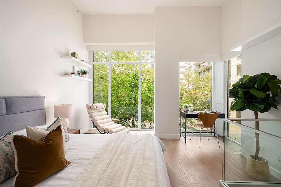 149 E 1st Avenue Vancouver, BC - 11