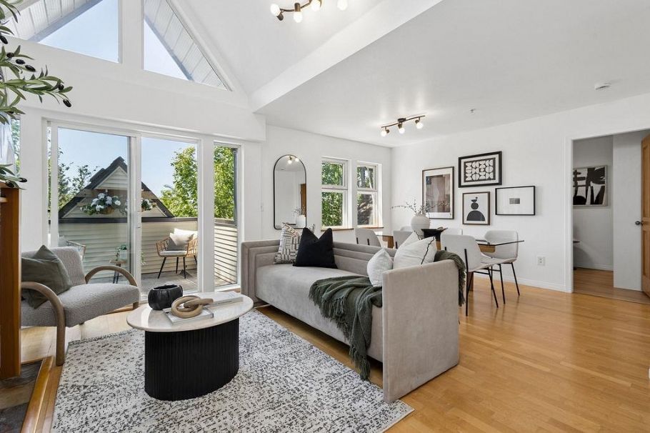 PH2 1915 E Georgia Street Vancouver, BC - 1