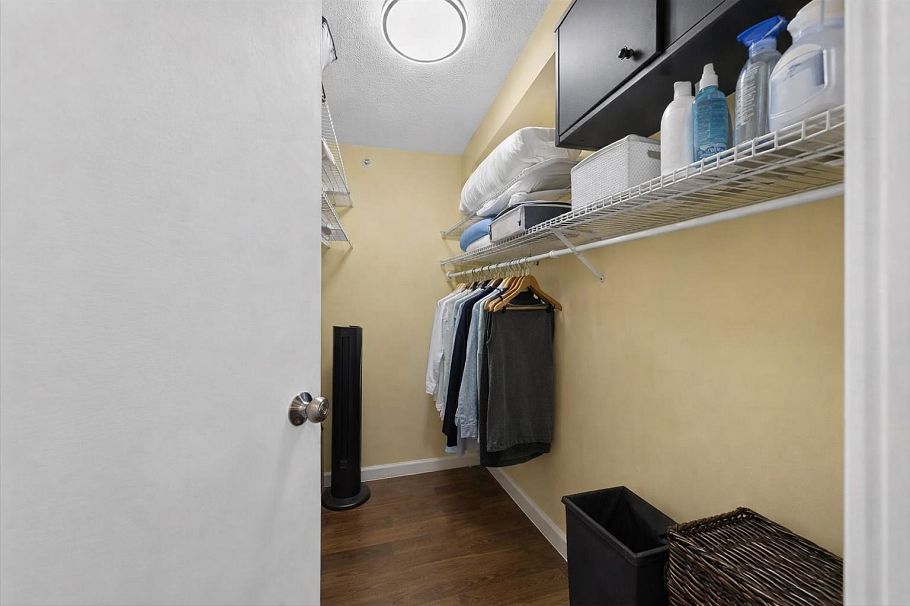 905 58 Keefer Place Vancouver, BC - 22