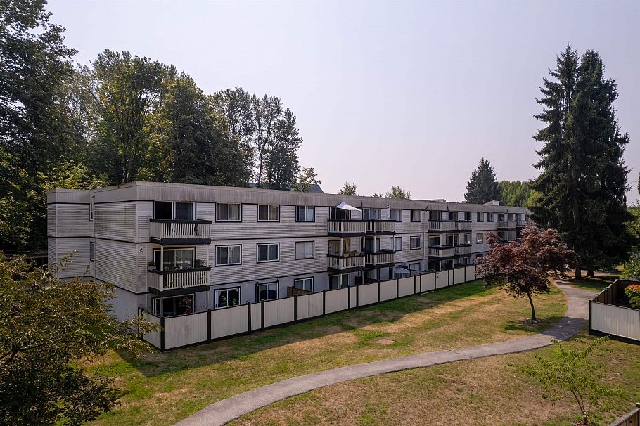 316 780 Premier Street North Vancouver, BC - 31