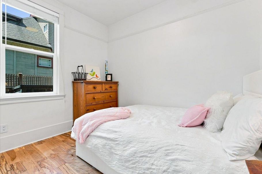 4399 Quebec Street Vancouver, BC - 19