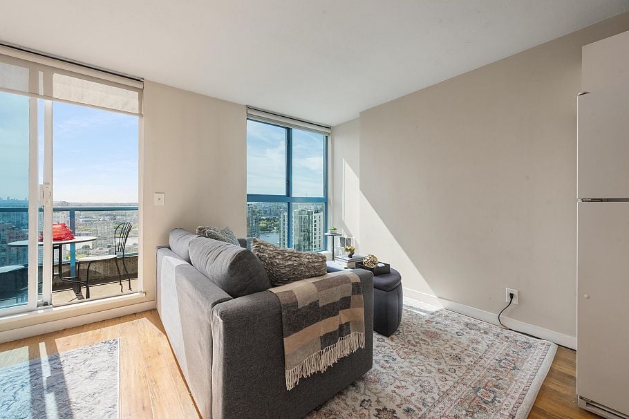2107 1238 Seymour Street Vancouver, BC - 3