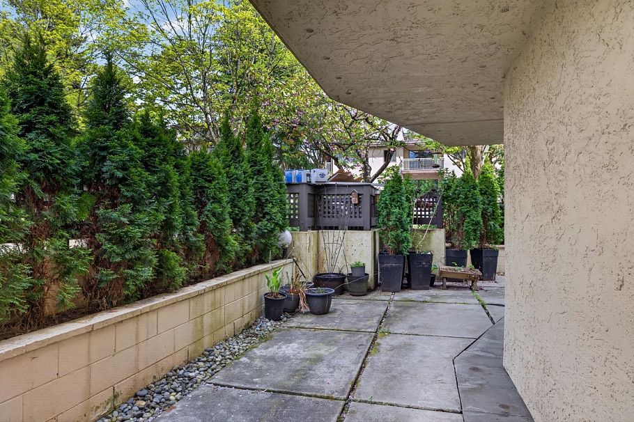 101 8645 Osler Street Vancouver, BC - 10