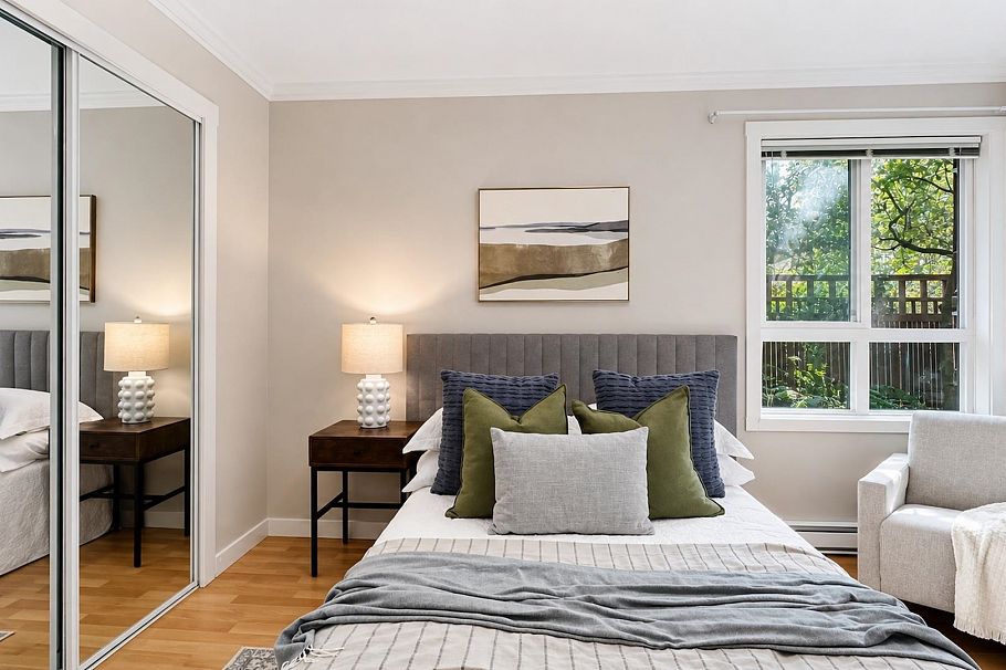 3681 W 12th Avenue Vancouver, BC - 14