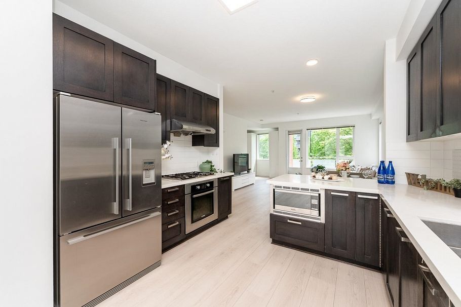 3187 E Kent Avenue North Vancouver, BC - 30