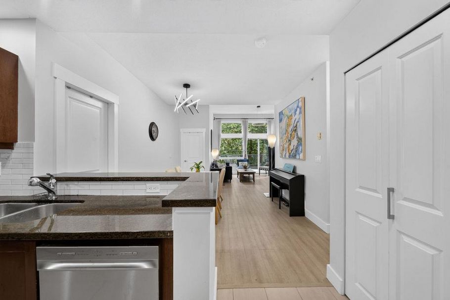 407 6328 Larkin Drive Vancouver, BC - 15