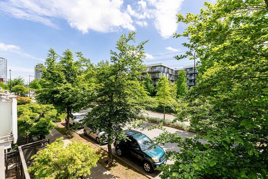 3187 E Kent Avenue North Vancouver, BC - 11