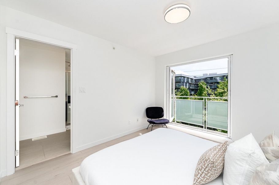 3187 E Kent Avenue North Vancouver, BC - 5