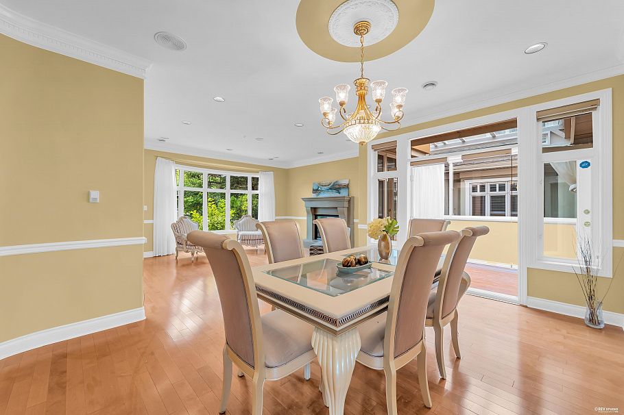 2498 W 22nd Avenue Vancouver, BC - 8