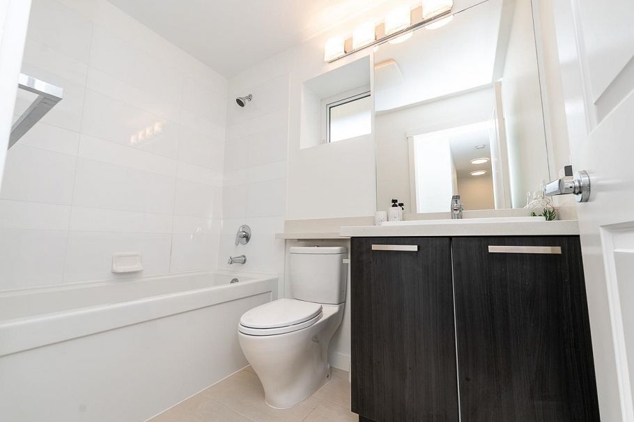 3187 E Kent Avenue North Vancouver, BC - 14