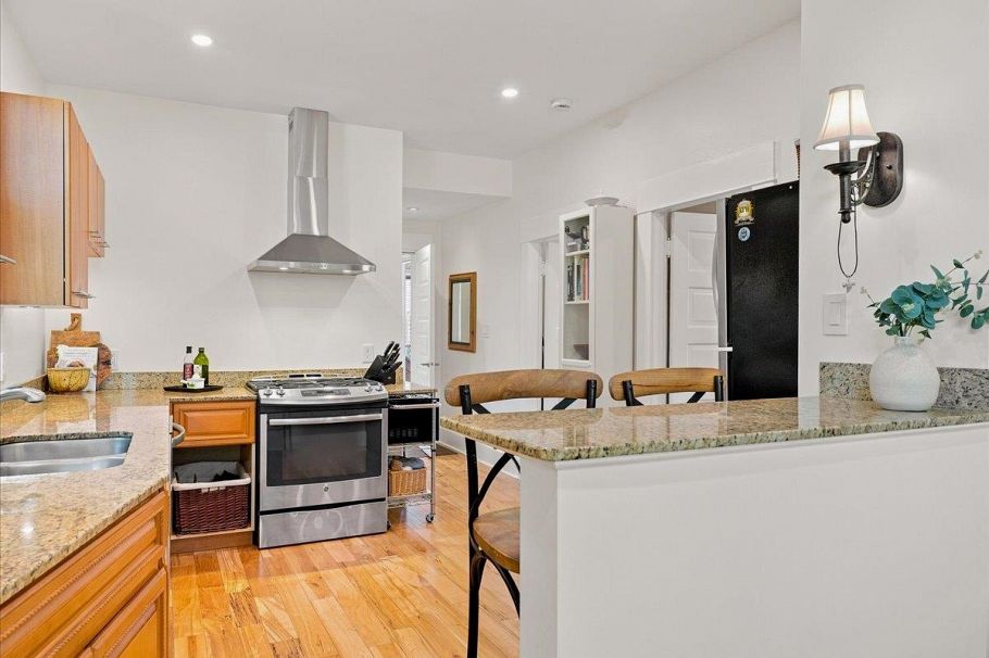 4399 Quebec Street Vancouver, BC - 16