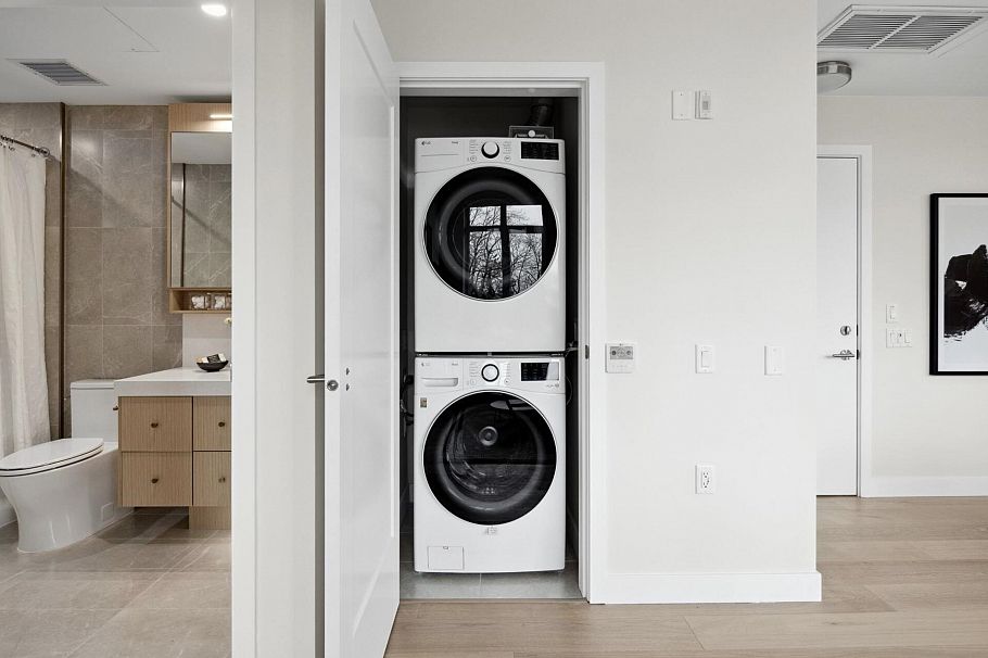 302 5005 Ash Street Vancouver, BC - 15