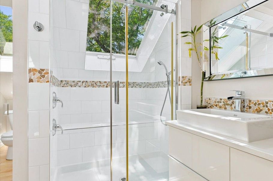 4399 Quebec Street Vancouver, BC - 28