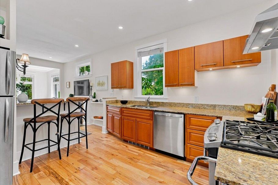 4399 Quebec Street Vancouver, BC - 17
