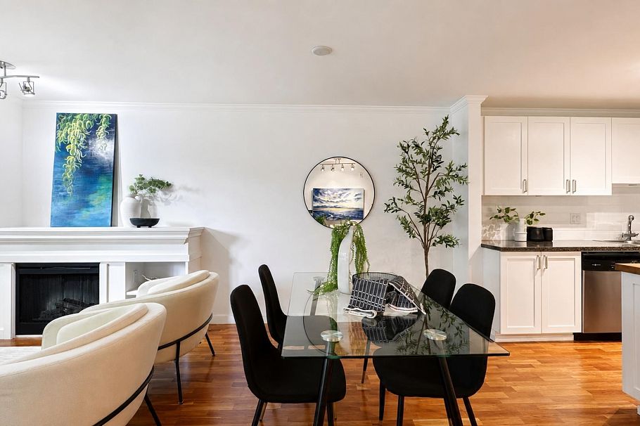 3681 W 12th Avenue Vancouver, BC - 6
