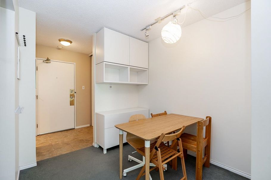 302 830 E. 7th Avenue Vancouver, BC - 11