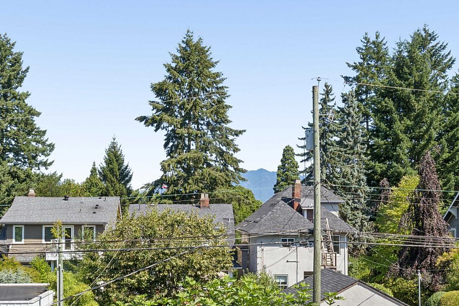 461 W 18th Avenue Vancouver, BC - 18