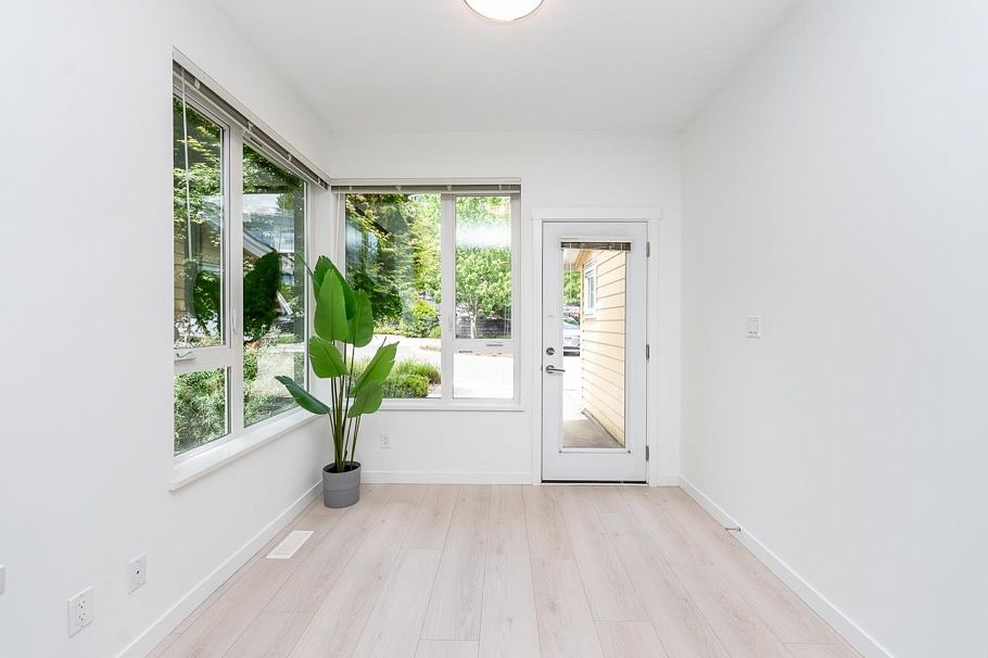 3187 E Kent Avenue North Vancouver, BC - 34