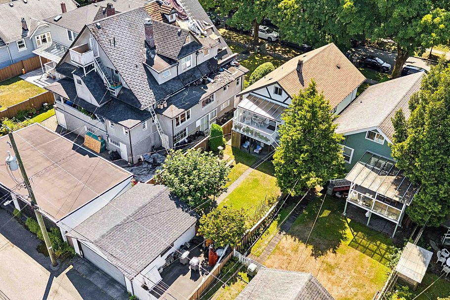 461 W 18th Avenue Vancouver, BC - 30