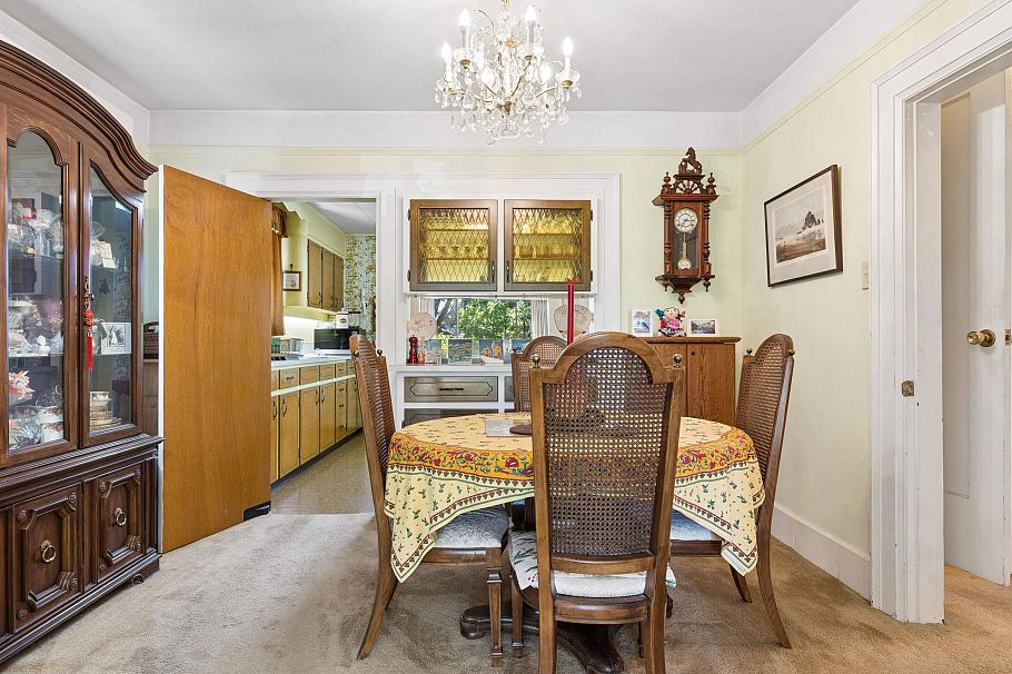 461 W 18th Avenue Vancouver, BC - 8