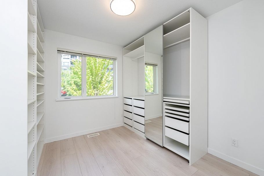 3187 E Kent Avenue North Vancouver, BC - 13
