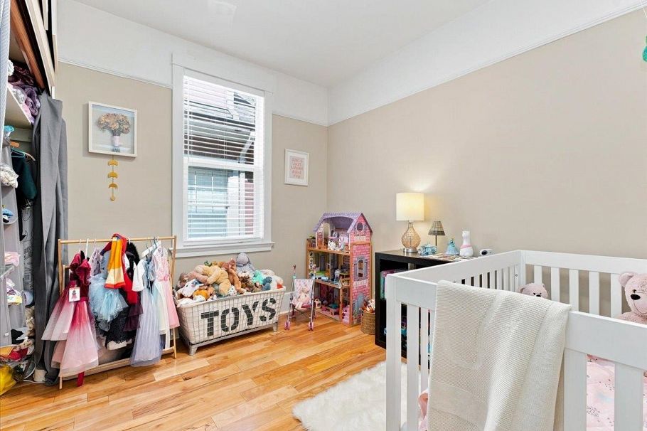4399 Quebec Street Vancouver, BC - 20