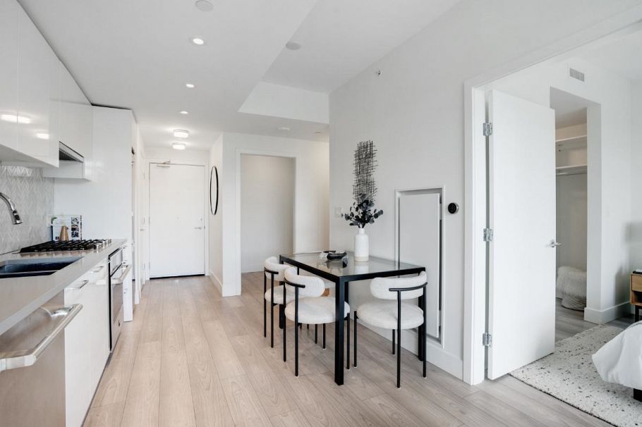 1106 8570 Rivergrass Drive Vancouver, BC - 9