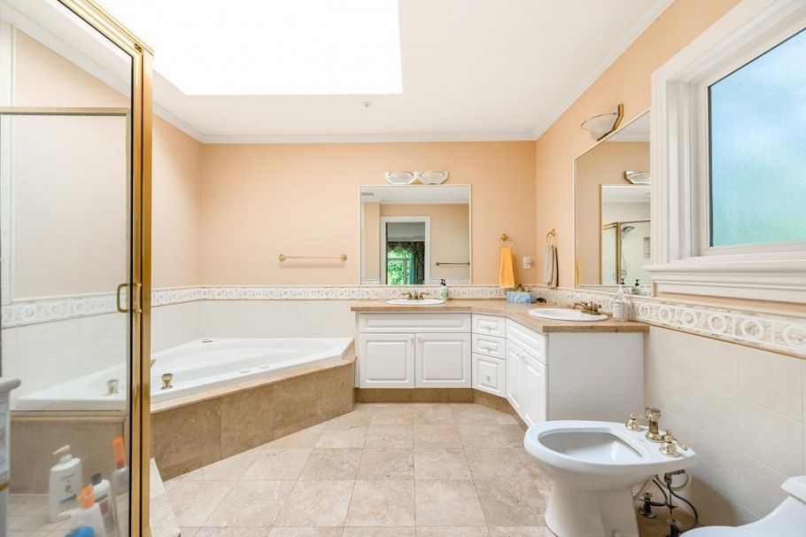 1456 W 47th Avenue Vancouver, BC - 19