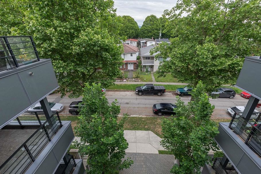 404 2666 Duke Street Vancouver, BC - 26