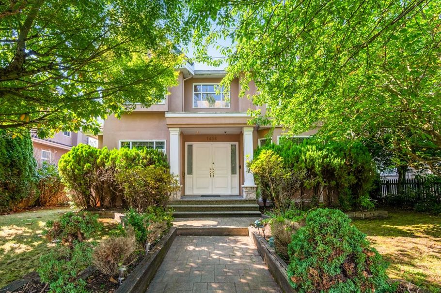 1456 W 47th Avenue Vancouver, BC - 1