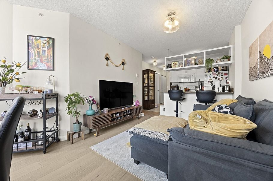 1321 938 SMITHE STREET, Vancouver BC V6Z 3H8 Vancouver, BC - 18