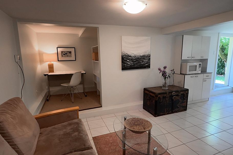 3336 E Georgia Street Vancouver, BC - 28
