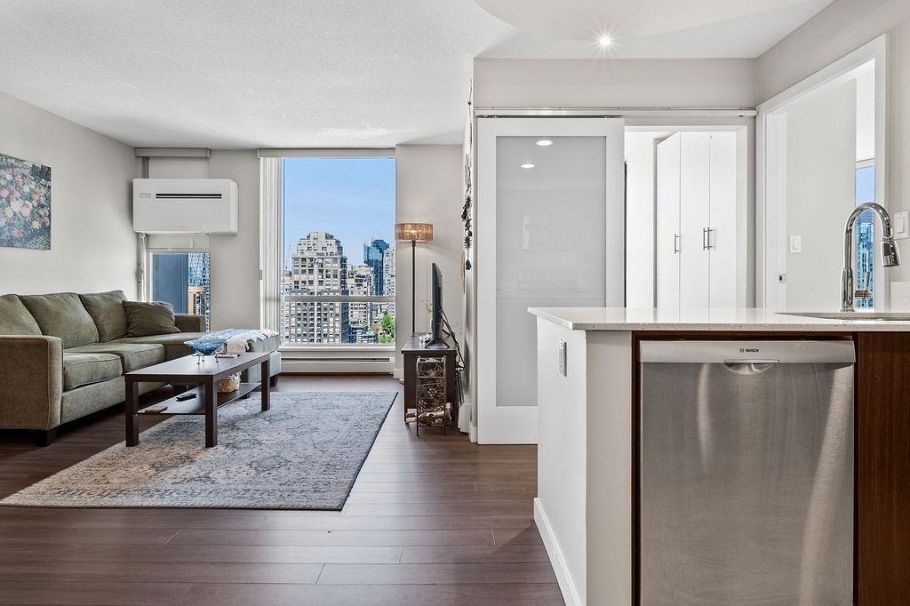 2801 1008 Cambie Street Vancouver, BC - 10