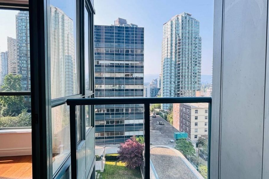 705 1239 W GEORGIA STREET, Vancouver BC V6E 4R8 Vancouver, BC - 12