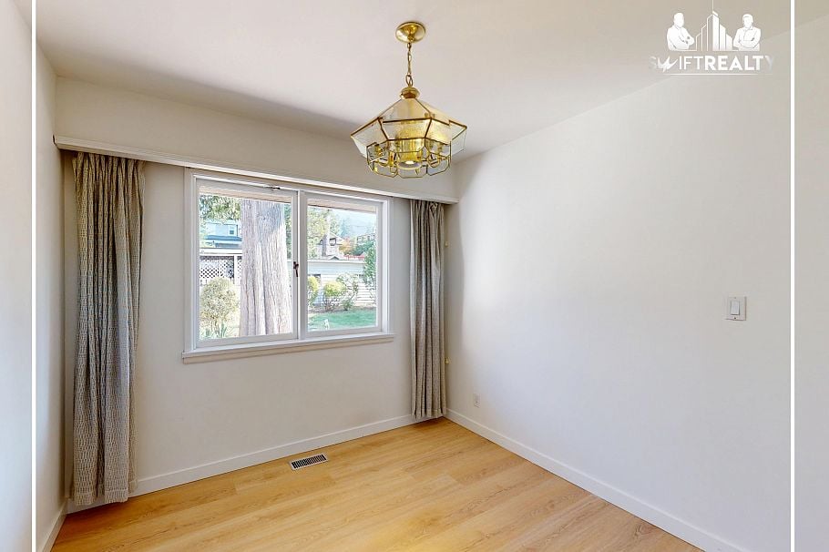 Upper Level 234 W 23RD STREET, North Vancouver BC V7M 2B3 North Vancouver, BC - 11