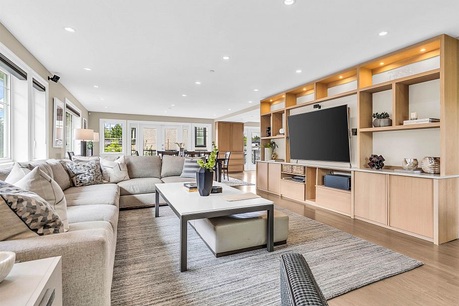 505 E 28th Avenue Vancouver, BC - 6