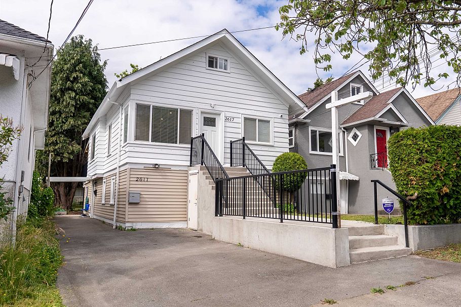 2617 Turner Street Vancouver, BC - 36