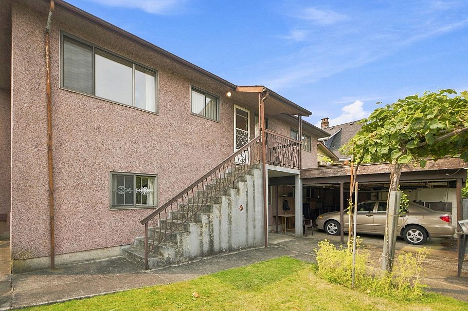 1955 Turner Street Vancouver, BC - 35