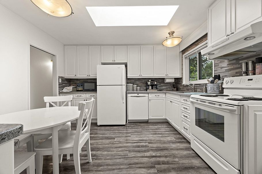 1350 Berkley Road North Vancouver, BC - 21