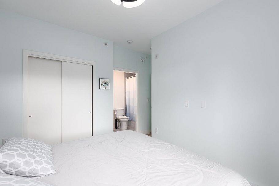 404 2666 Duke Street Vancouver, BC - 19