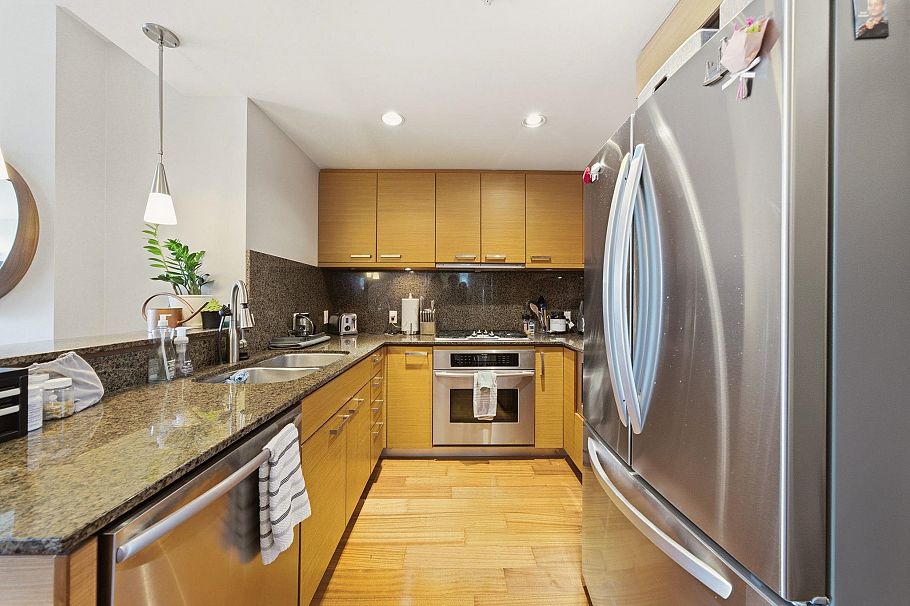 404 1925 Alberni Street Vancouver, BC - 3