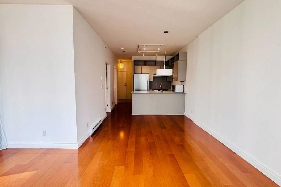 705 1239 W GEORGIA STREET, Vancouver BC V6E 4R8 Vancouver, BC - 3