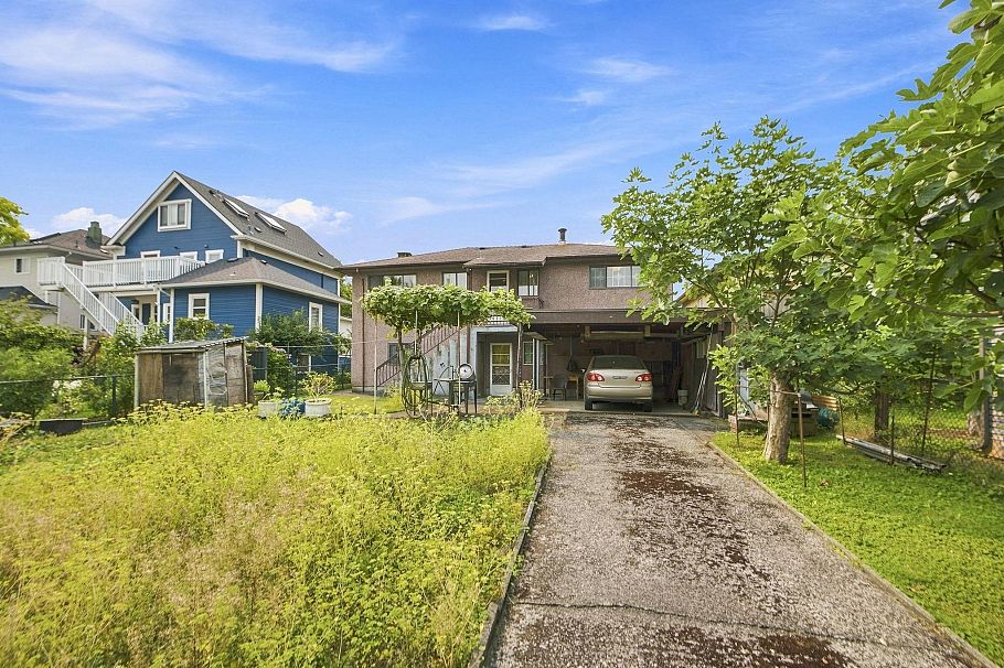 1955 Turner Street Vancouver, BC - 32