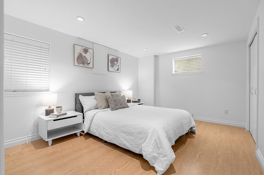 2617 Turner Street Vancouver, BC - 24