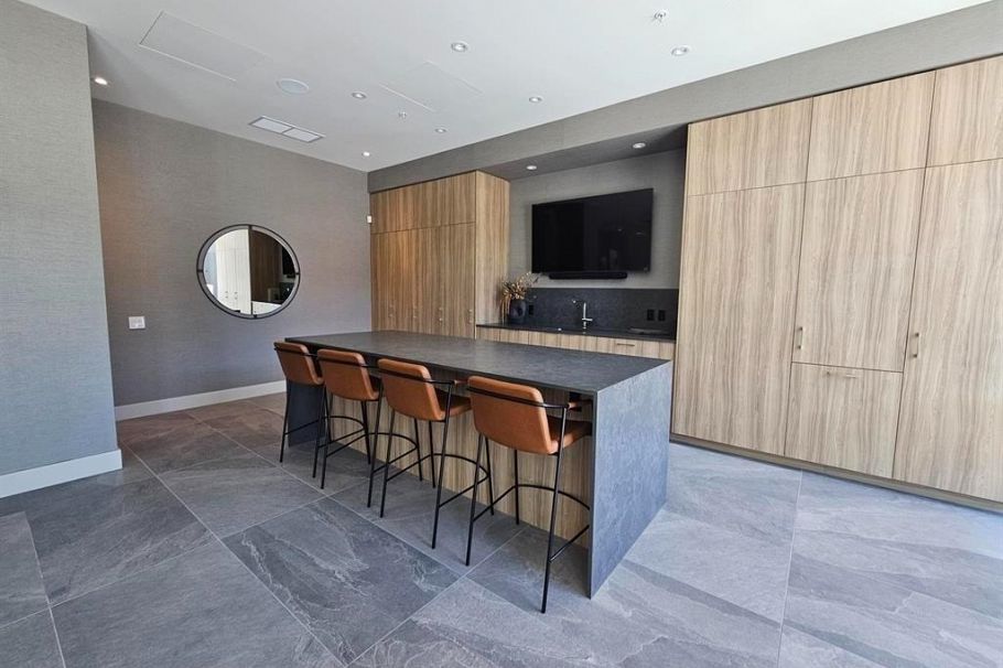 404 2375 Emery Court North Vancouver, BC - 29