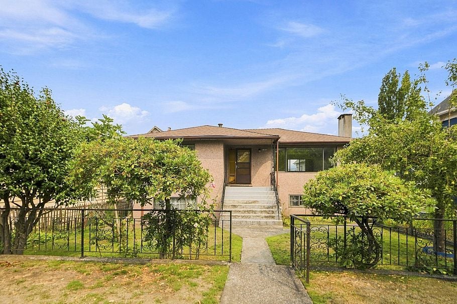 1955 Turner Street Vancouver, BC - 2