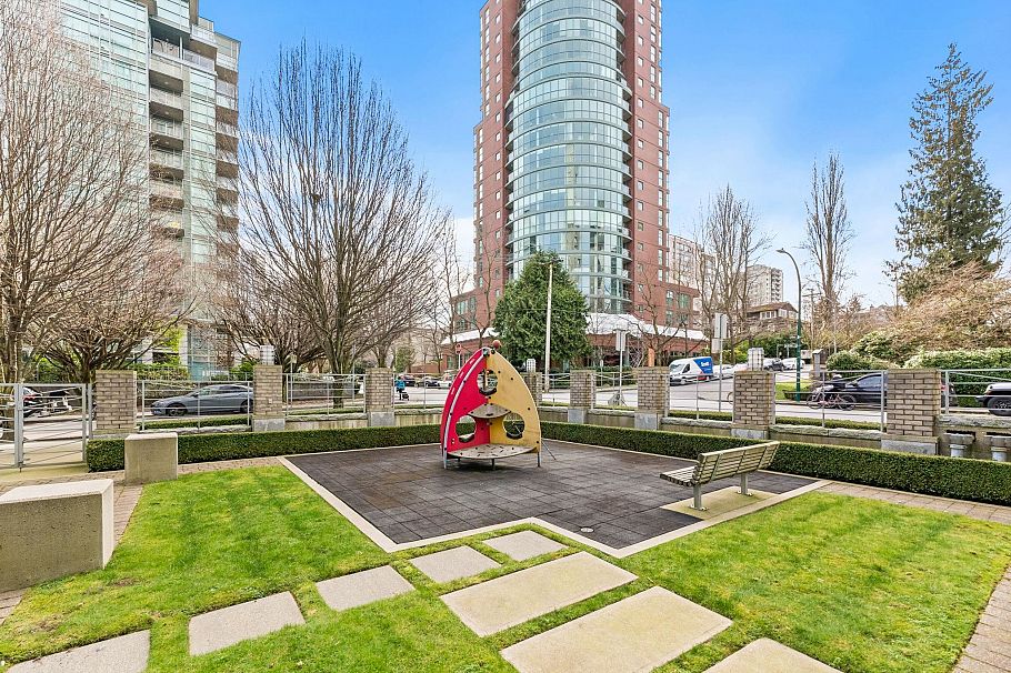 404 1925 Alberni Street Vancouver, BC - 22