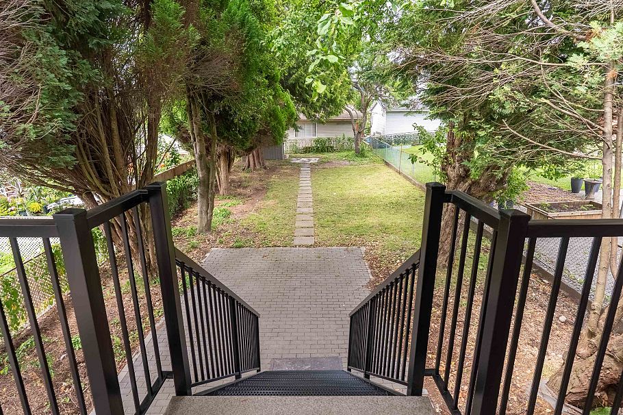 2617 Turner Street Vancouver, BC - 15
